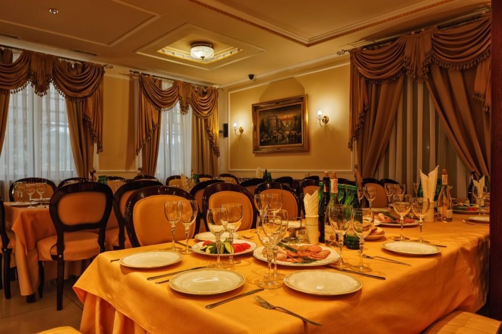 Karpaty Hotel Jaremtsje Buitenkant foto